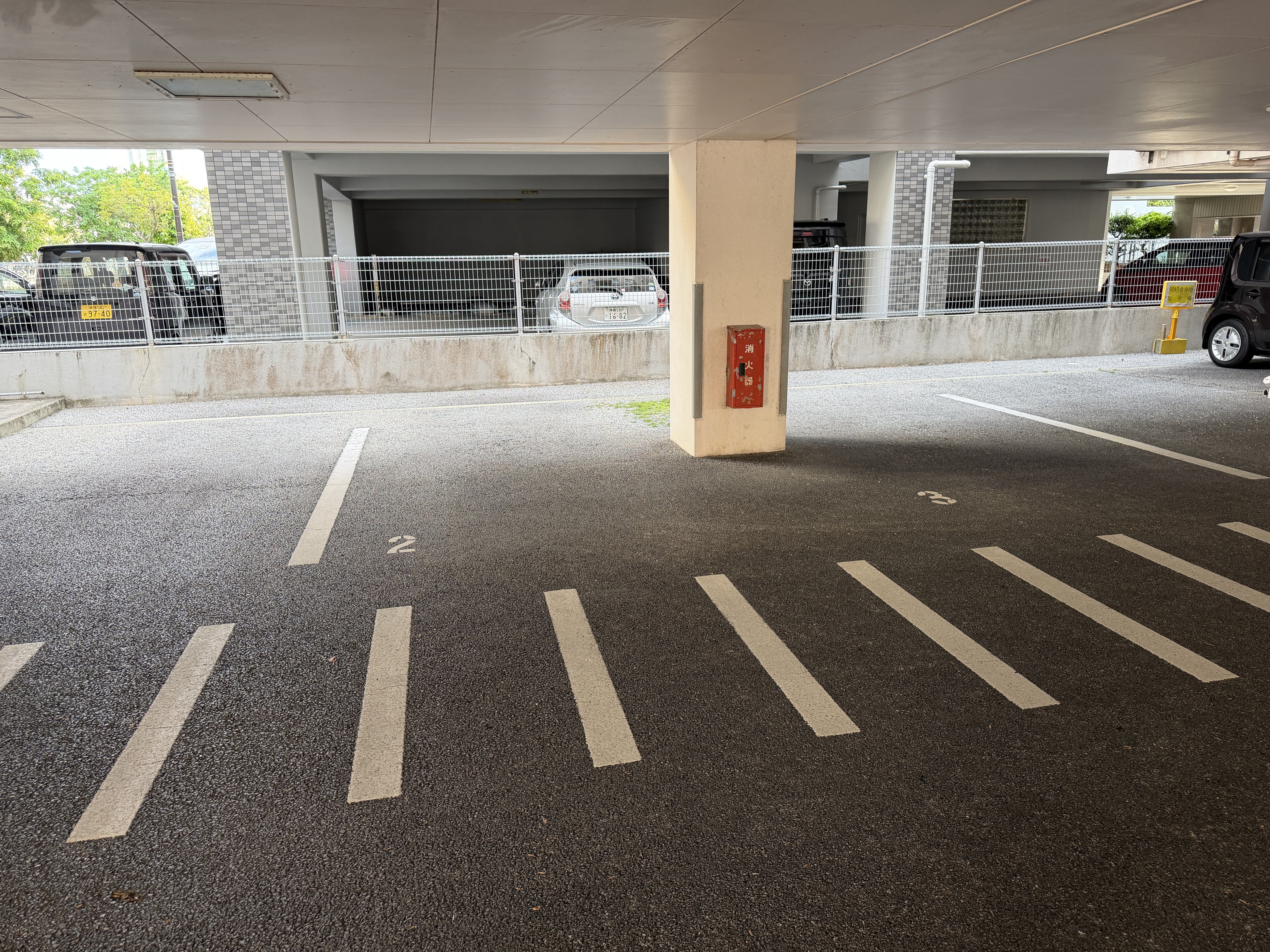 【無料駐車場のご案内】